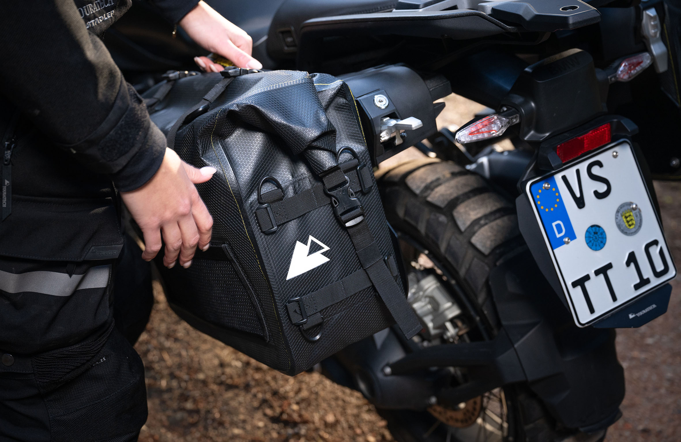 touratech_softgepaeck-system_bmw-vario-traeger_01